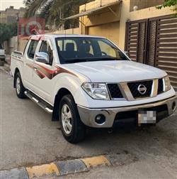 نيسان نافارا